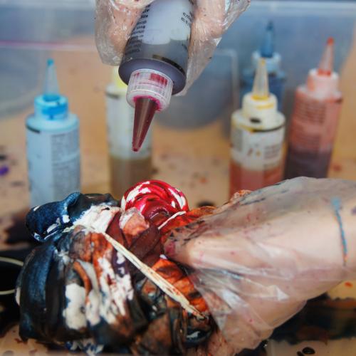 Batiken und Bleach Dye