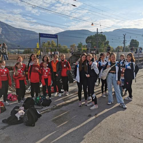 Alle zusammen fahren nach Schwaz