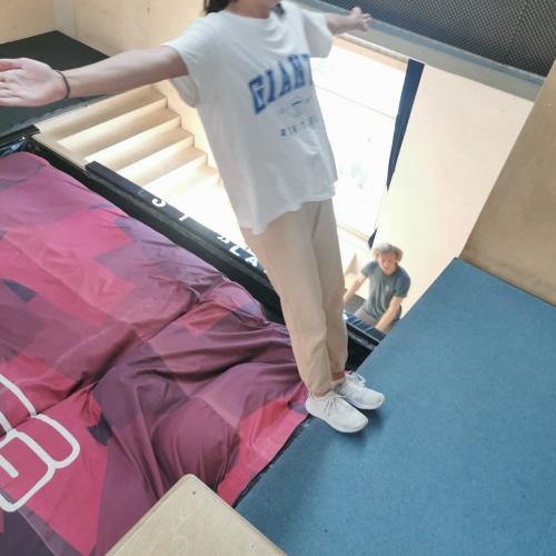 6b beim Vertrauenssprung