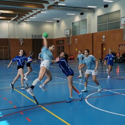 BRG Telfs beim Abschluss