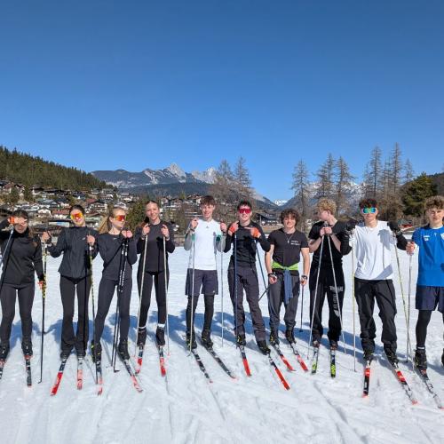 Nach dem ersten Anstieg