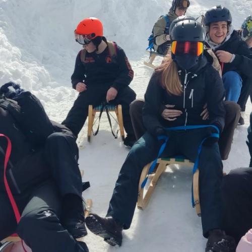 Die Rodeltruppe kurz vor der ersten Abfahrt