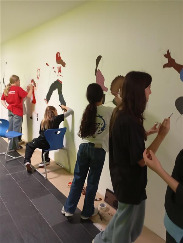 Kreativ Tage , Open Studio 5b, 6b, 7b und 8b Klasse 4