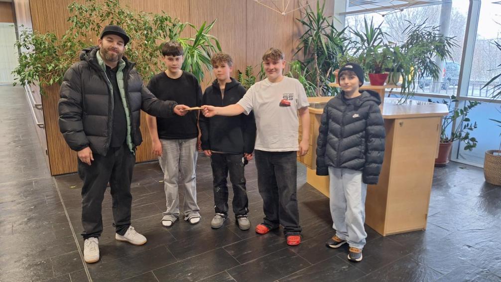 Spendenübergabe SOS-Kinderdorf