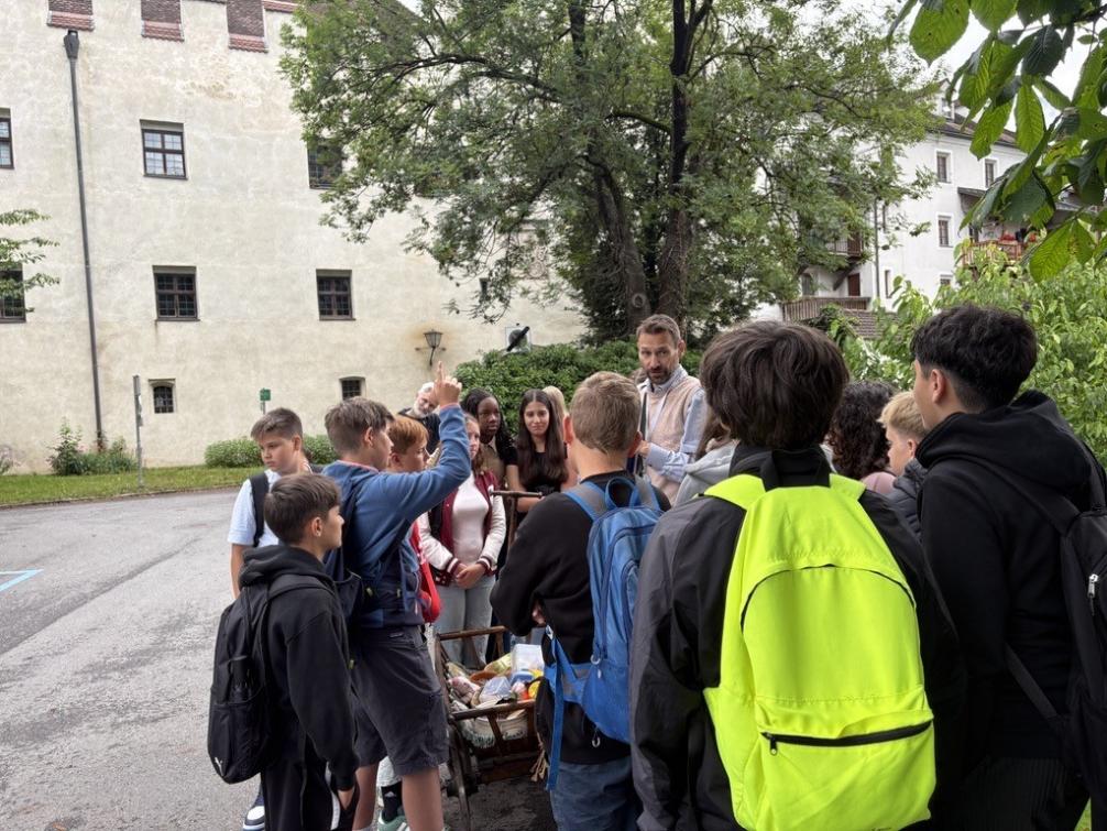 Urheber:in: Elisabeth THURNER vor dem Münzertor