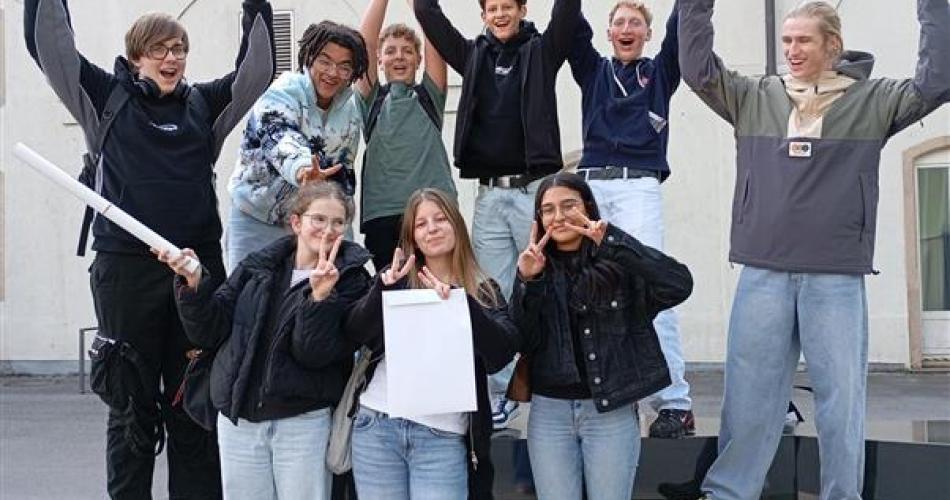 Kunst sehen und verstehen – ein Tagesausflug mit der Klasse 6a. Es war ein Erlebnis mit zwei Führungen und einem Workshop.  