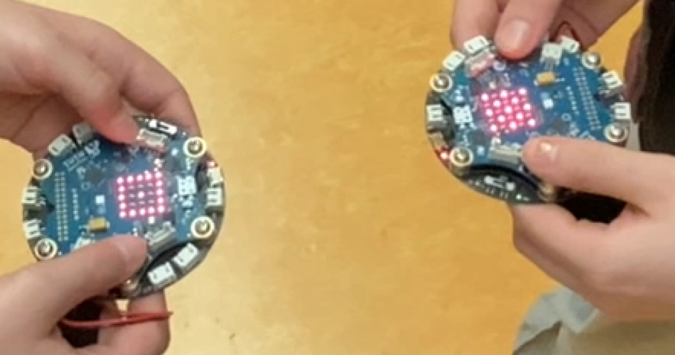 Schere, Stein, Papier über Funk