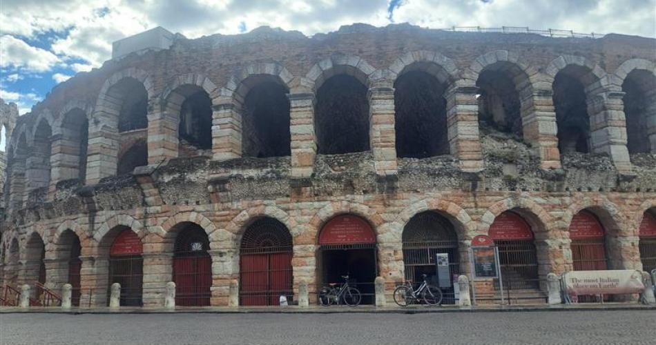 Arena